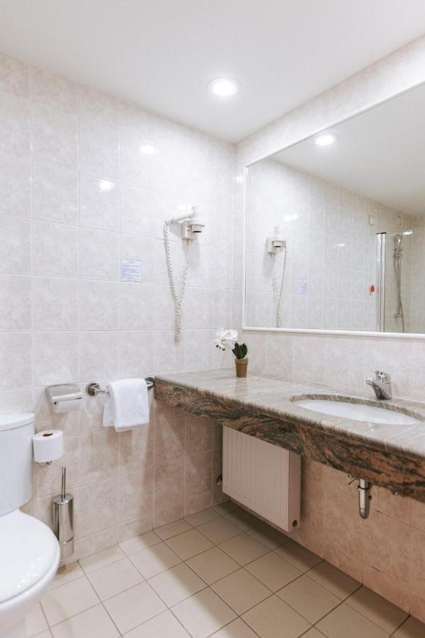 Hotel Toplice - Terme Catez ชาเตช อ็อบ ซาวี ภายนอก รูปภาพ