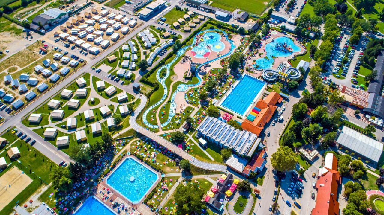 Hotel Toplice - Terme Catez ชาเตช อ็อบ ซาวี ภายนอก รูปภาพ